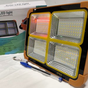 Foco LED Solar Recargable Multifunción con Valijas, Nuevo en Caja - imagen 8