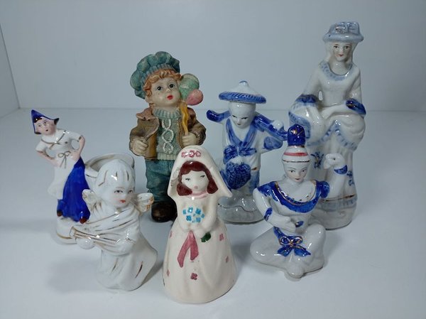 Figuras de Porcelana Variadas: Novios, Ángel, Niños y Más - imagen 1