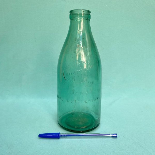 Antigua Botella de leche Conaprole. Altra: 24.5 cm - imagen 1