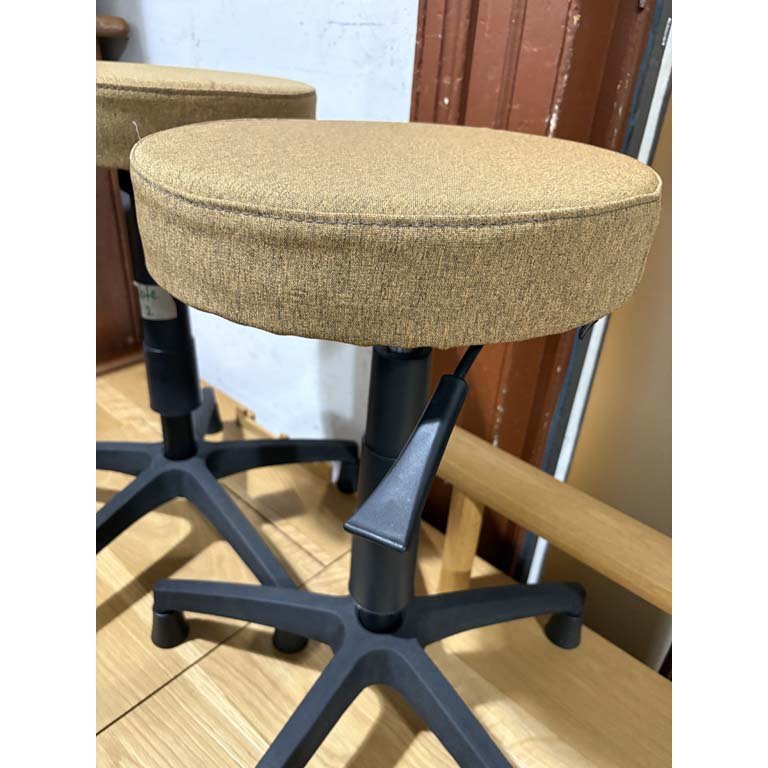 Item 2104770 - Image 1