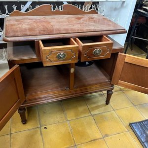 Mesita de Noche Antigua de Madera Cedro con Dos Cajones y Puertas - imagen 4