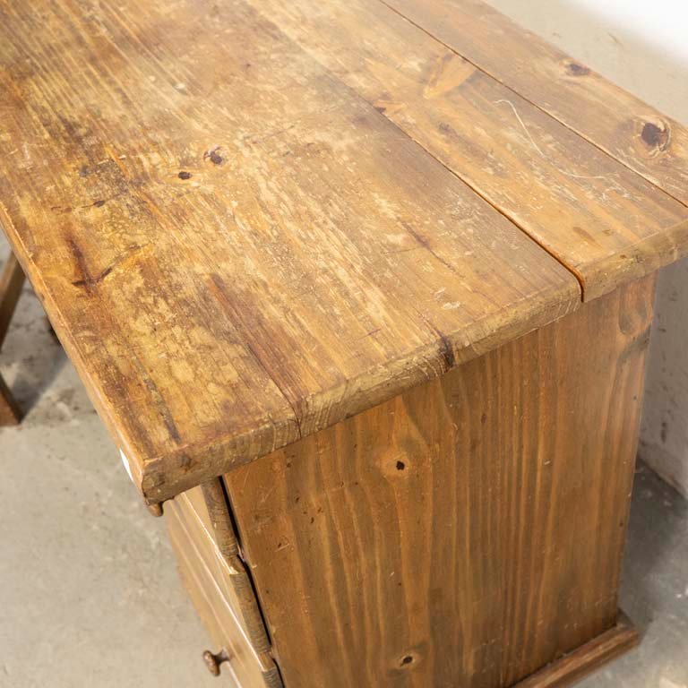 Item 2113531 - Image 1