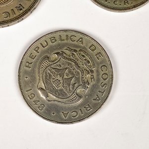 Tres Monedas de Costa Rica: 1948 y 50 Centavos - imagen 4