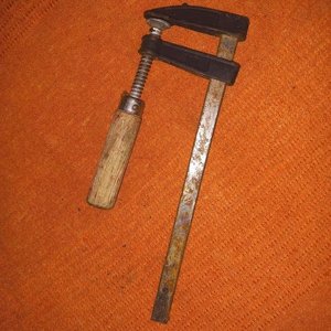Antigua Devanel Enrolladora de Hilo o Lana con Sargento - imagen 2