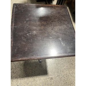 Par de Mesas de Bar Cuadradas de Madera Delfino Álvarez - imagen 2