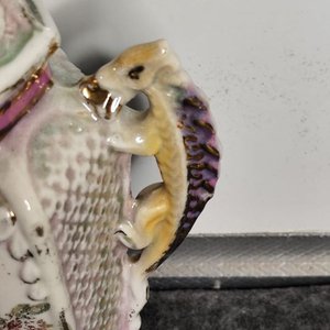 Potiche de Porcelana Estilo Oriental con Asas de Animales y Tapa - imagen 3