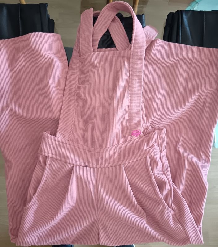 Item 897643 - Image 1