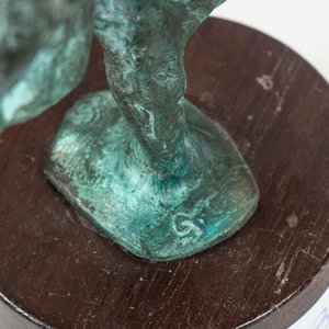 Escultura Bailarina de Germán Cabrera en Bronce con Base de Madera - imagen 2