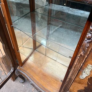 Cristalero Antiguo de Madera Maciza con Marqueterie y Vidrio - imagen 5