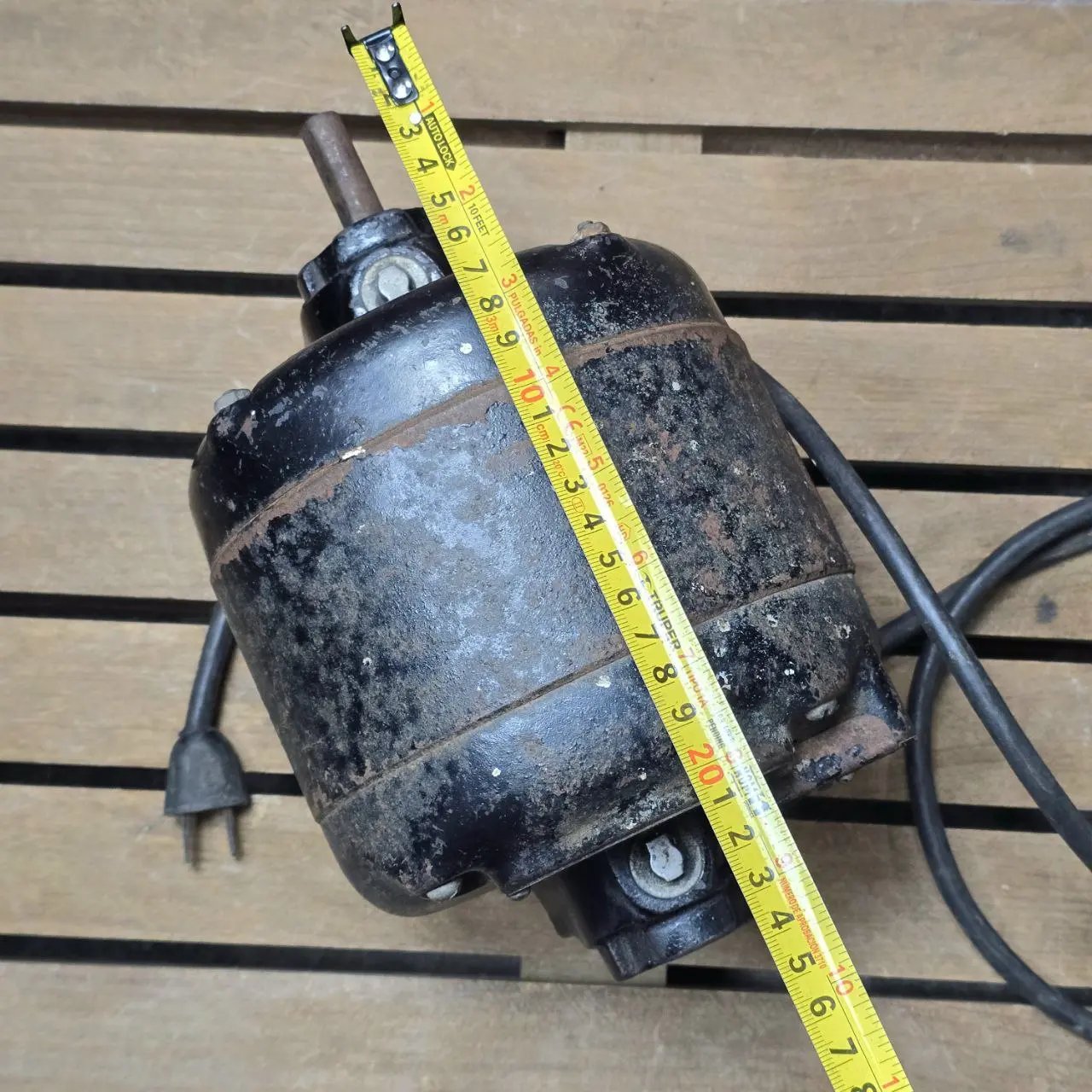 Item lote-46-motor-ge - Image 2