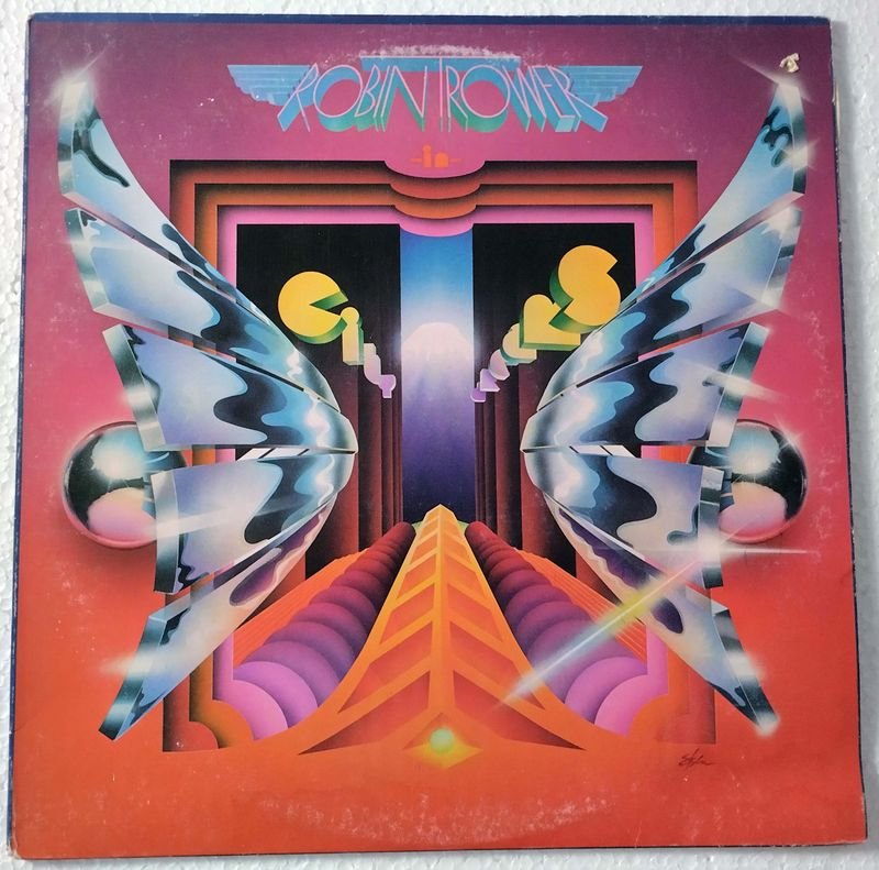 Lote anterior: Vinilo Importado de ROBIN TROWER: "In City Dreams" (1977)