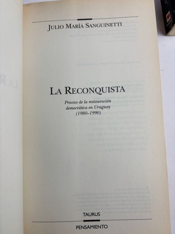Colección de libros sobre historia política y ensayo - imagen 7