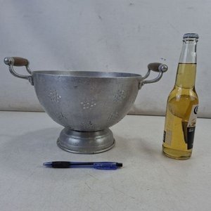 Lote de 6 Utensilios de Cocina Plateados: Bols, Olla con Tapa, Colador y Cernidor - imagen 8
