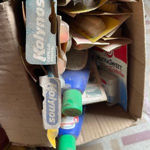 Lote de Cepillos de Dientes, Cinta Dental y Hojas de Afeitar Kolynos y Metro - imagen 4