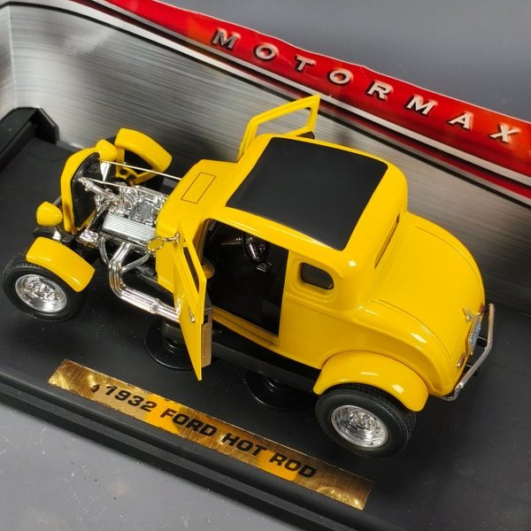 Modelo de coche de 1932 Ford en metal de die-cast, restaurado y detallado - imagen 9