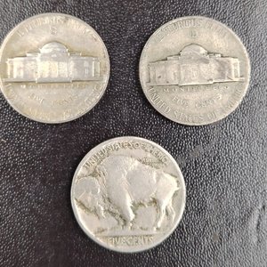 3 Monedas de Plata de EE. UU. de 1945 y Búfalo - imagen 3