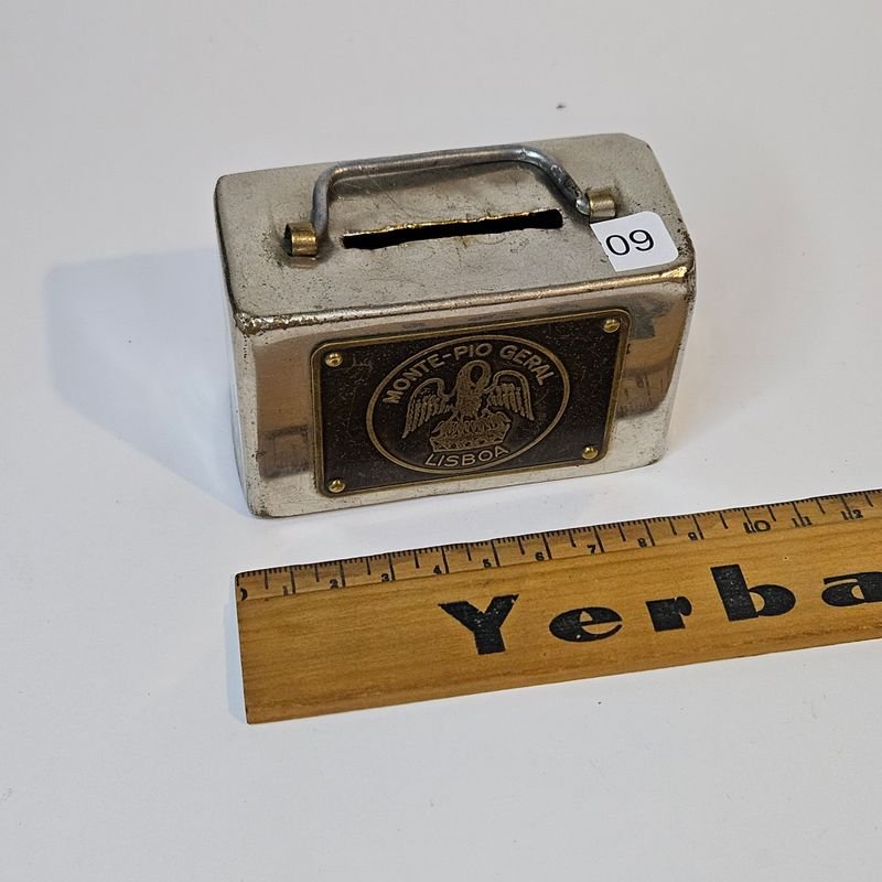 Item 851089 - Image 1