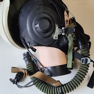 Casco de Piloto Soviético ZSH3 con Mascarilla KM32 y Gorra Interior - Años 60/70 - imagen 6