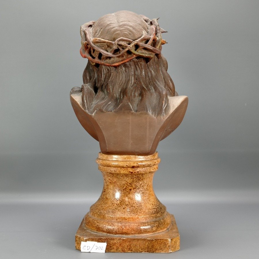 Figura de yeso representando el busto de Cristo - imagen 7
