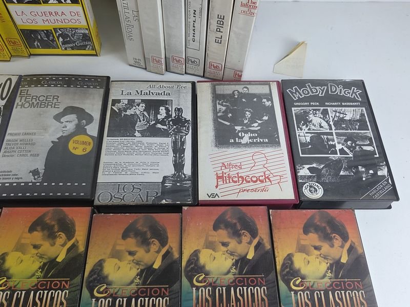 Colección de películas clásicas en VHS - imagen 4