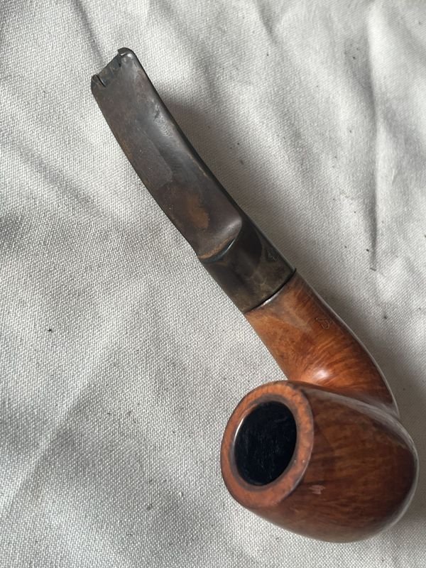 Pipa curva 'Lars of Denmark' para fumadores - imagen 4