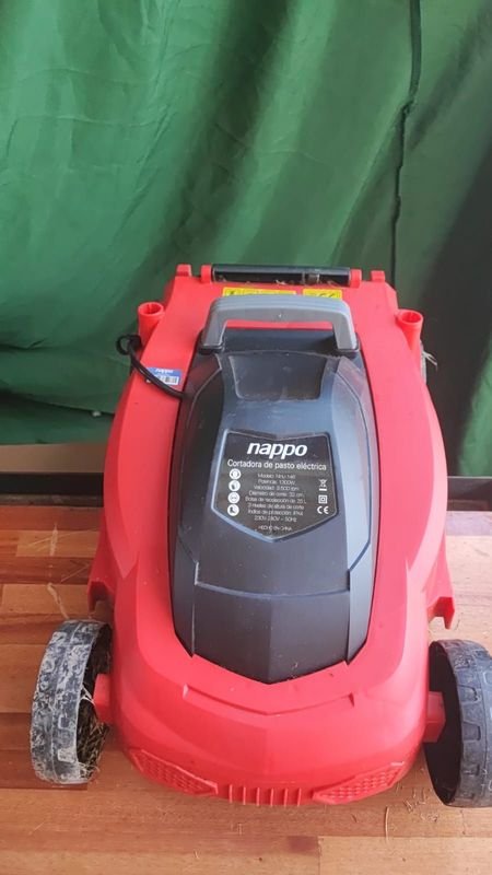 Máquinas de cortar pasto sin recogedor - imagen 2