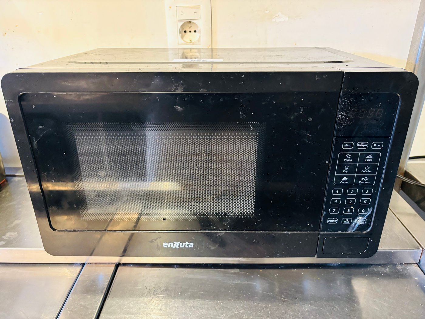 Microondas Enxuta MOENX0320DNG 20 Litros Negro Sin Plato