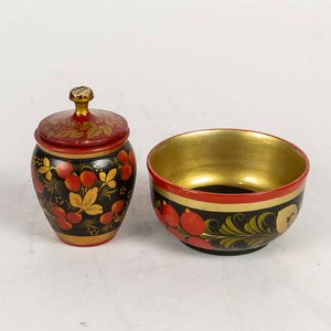 Lote anterior: Set de 2 Piezas Rusas de Madera Laqueada Decorada
