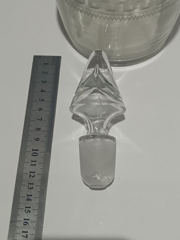 Botellón antiguo de cristal labrado - imagen 3