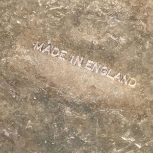 Set de 3 Adornos de Bronce con Diseño Frutal "Made in England" - imagen 4