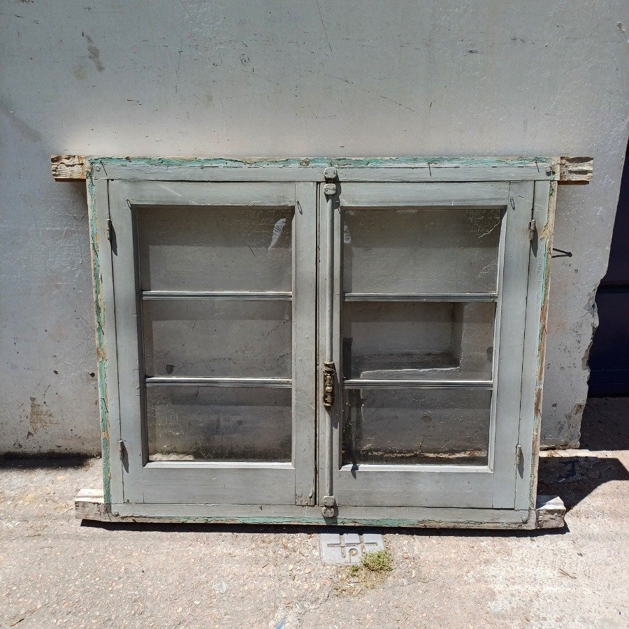 Item 16806 - Image 0