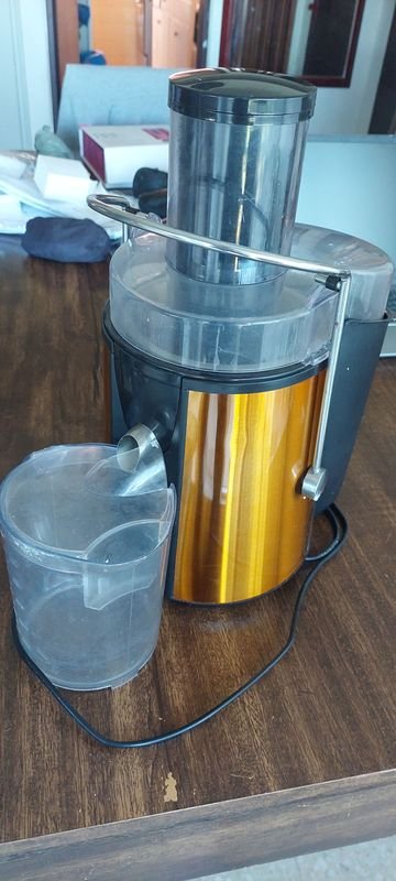 Juguera y accesorios para el hogar - imagen 4