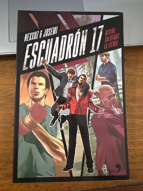 Libro Escuadrón 17: Misión Salvemos la Tierra