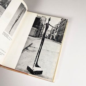 Libro Esculturas Contemporáneas: Evolución en Volumen y Espacio - imagen 4