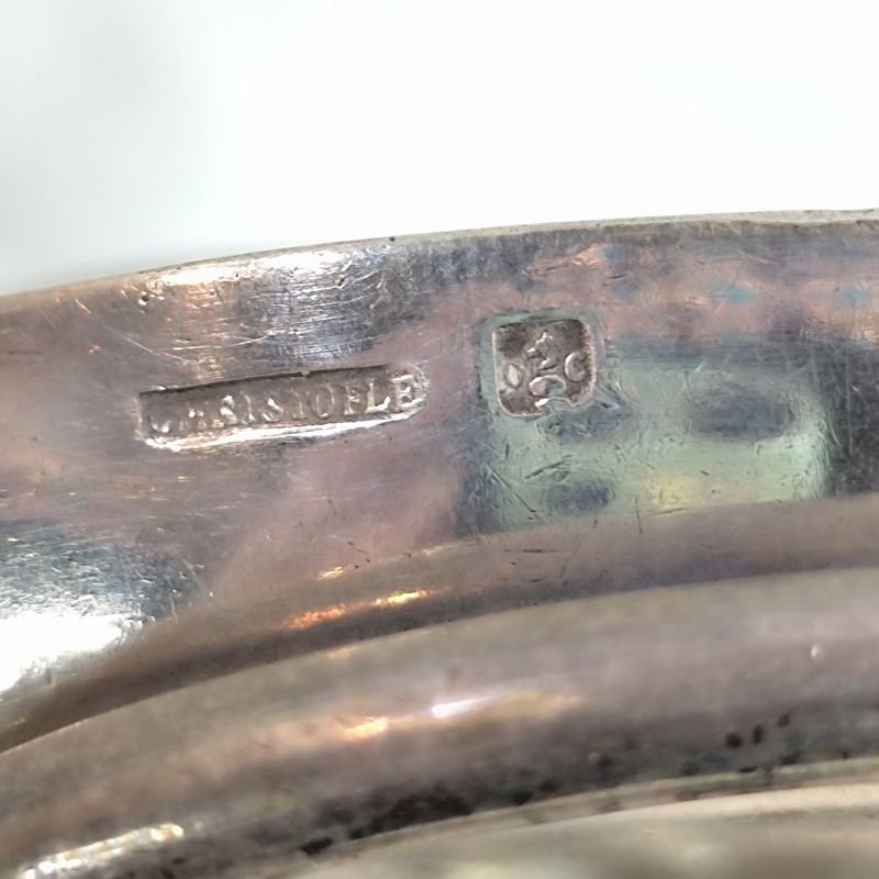 Colección de piezas en platina con detalles únicos - imagen 9