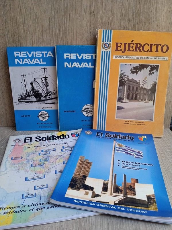 Lote anterior: Publicaciones Navales y del Ejército Uruguayo en Venta