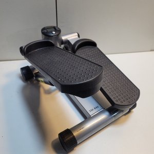 Lote siguiente: Mini Stepper Escalador Fitness CARE SM-840