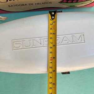 1950´´s . Batidora de helados con caja original y manual de uso. Marca sumbean. No la probamos. 29.5 cm x 13 cm x 8.5 cm. - imagen 11