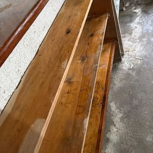 Estantería Antigua de Madera con Cuatro Niveles - imagen 4