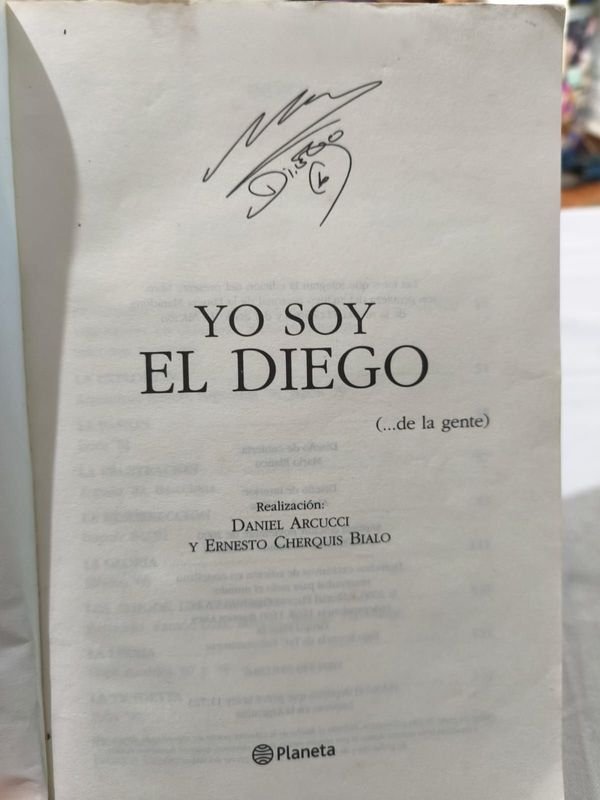 Colección de Artículos Relacionados con Diego Maradona - imagen 4