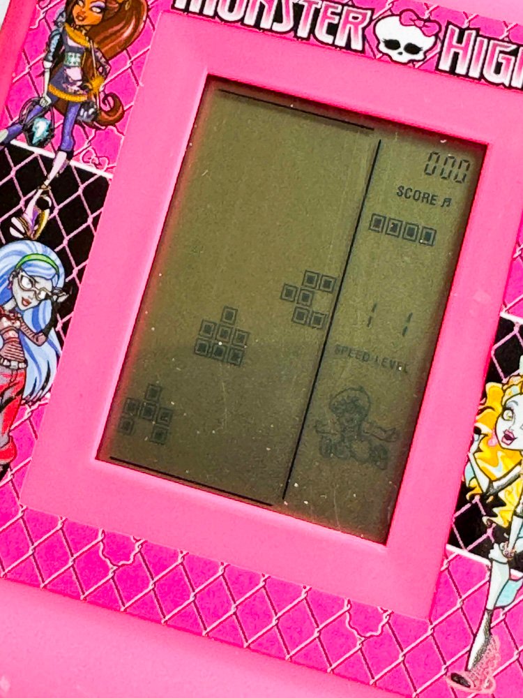 Juguetes infantiles de Tetris y Hello Kitty - imagen 6