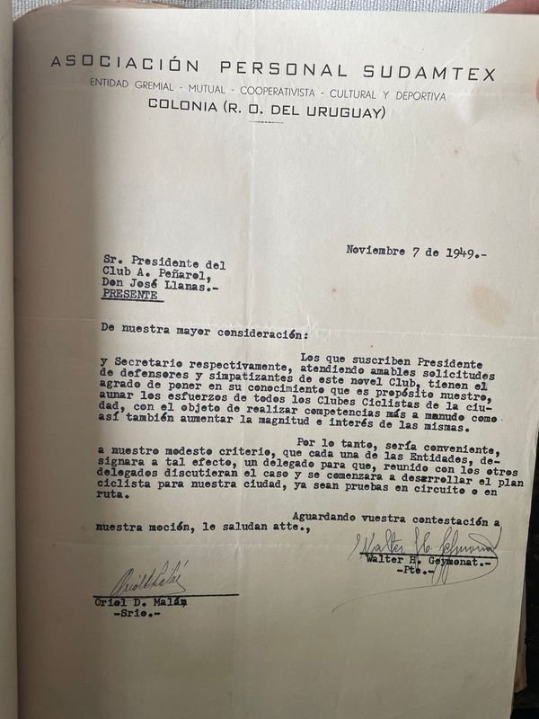 Carpeta Federación Ciclista Uruguaya: Actas, Sellos, Reglamentos y Notas de Clubes (1948+) - imagen 1
