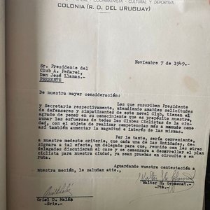 Lote anterior: Carpeta Federación Ciclista Uruguaya: Actas, Sellos, Reglamentos y Notas de Clubes (1948+)