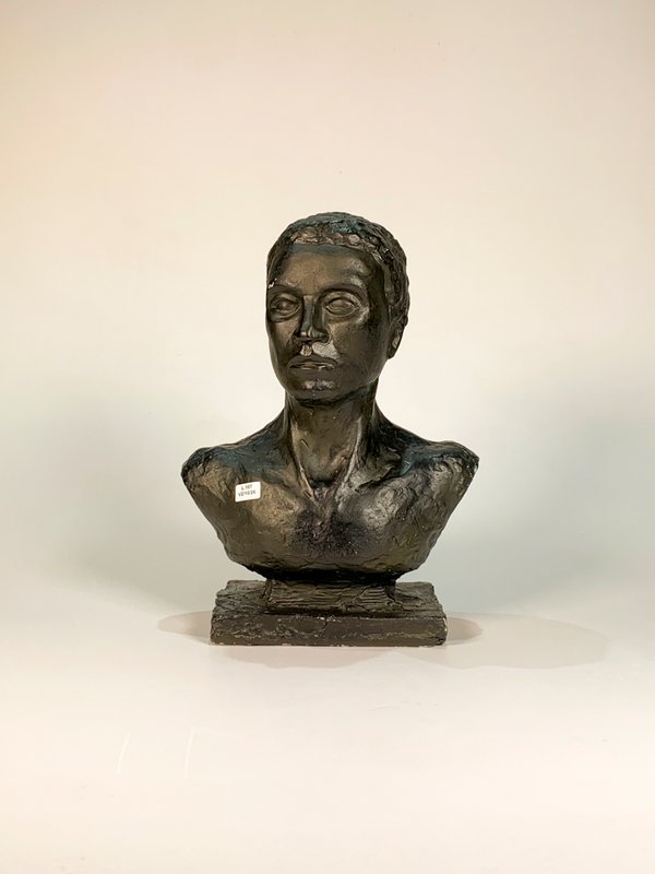 Busto de Hombre Africano en Yeso - imagen 1
