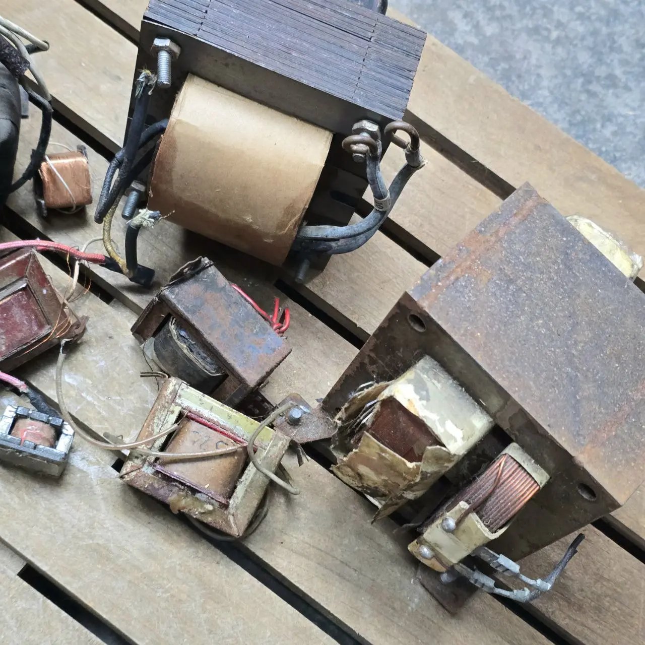 Item lote-49-transformadores-x6 - Image 3