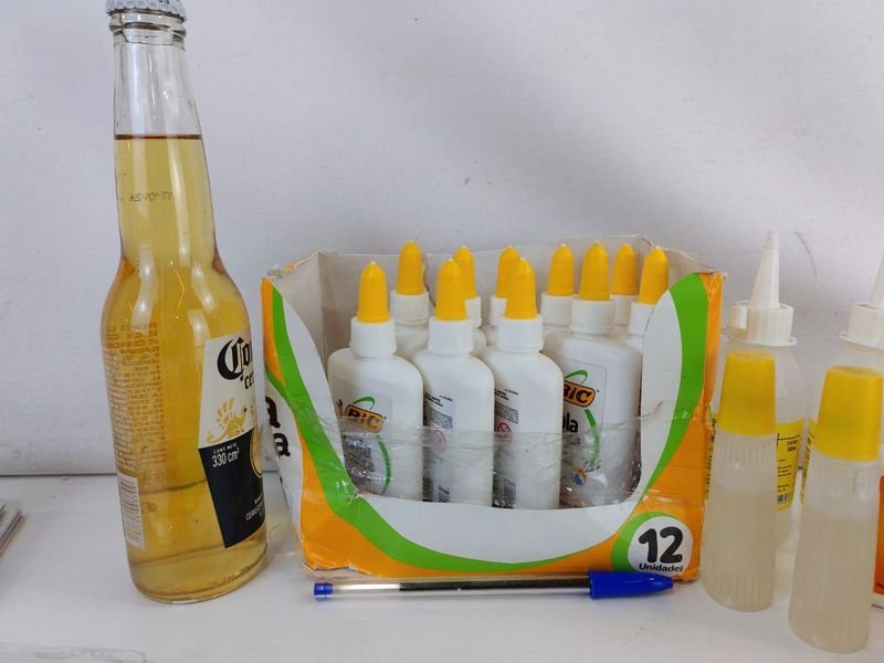Colección de Cascolas, Papel Glase y Cintas Correctores - imagen 7