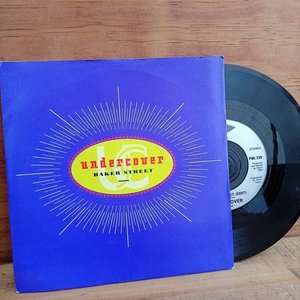 Lote anterior: Disco Simple Undercover Baker Street 1992 Made in England