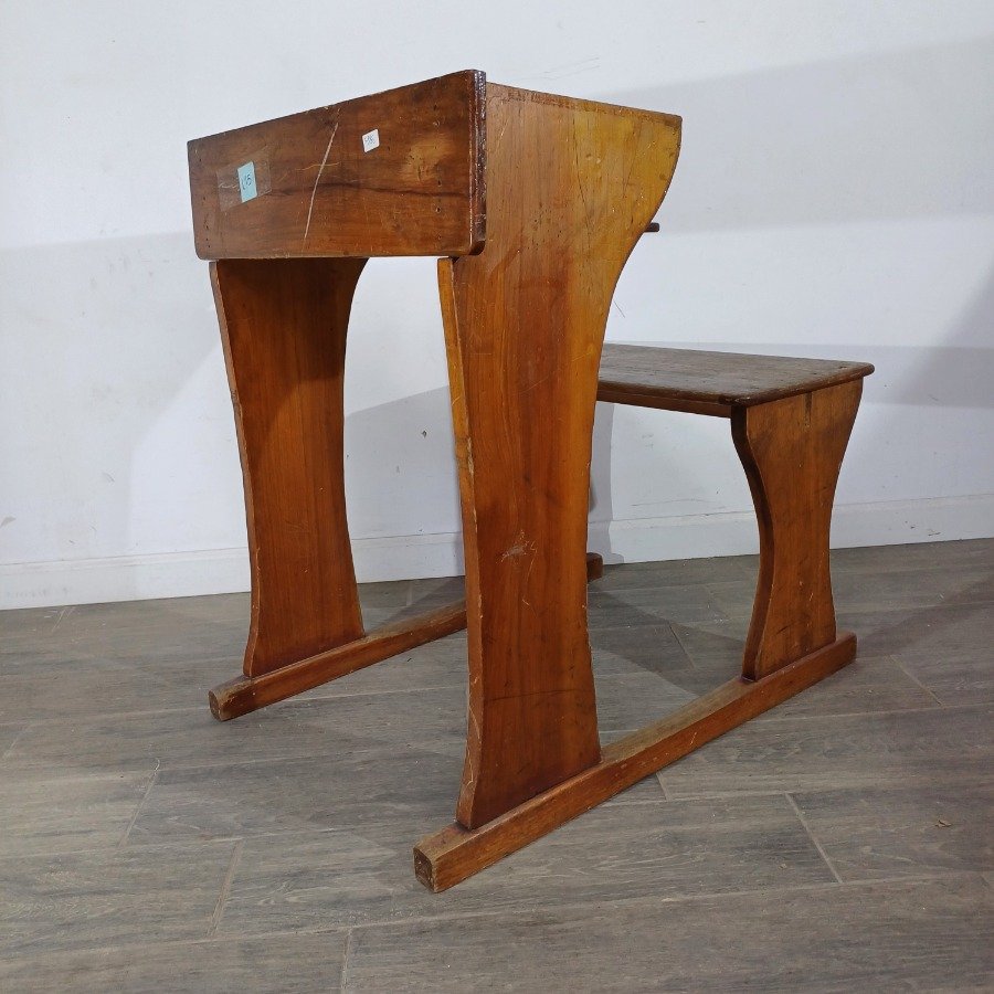 Pupitre para niños en madera, le hace falta la tapa - imagen 5