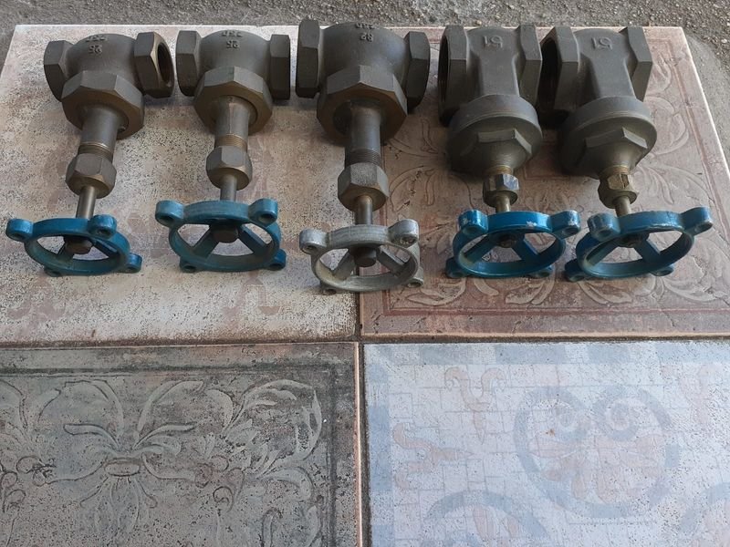 Item 869960 - Image 1