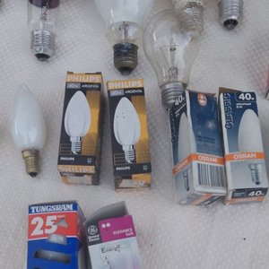 Lote de 25 Lamparitas Incandescentes y LED Varias Marcas - imagen 4